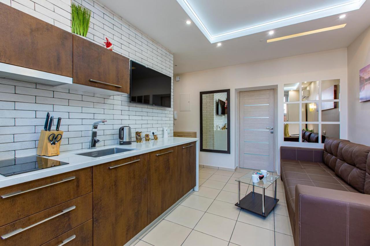 Big Jacuzzi , Sauna , Khreshchatyk Apartments Kiev Exteriör bild